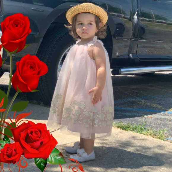 Meet your Posher, Amantia - Picture 1 of 1